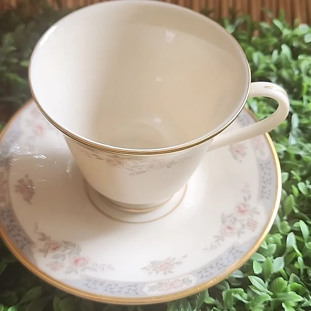 Romantic Feminine Lenox Somerset Teacup & Saucer